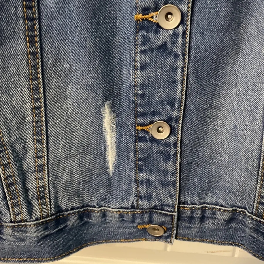 New Look- Womens - Ripped Jean Jacket - Picture 4 of 6